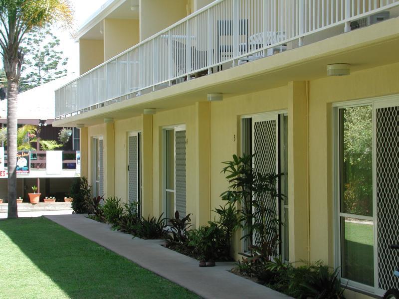Coast Apartments Formally Bayshores Holiday Apartments Nikenbah Exterior photo